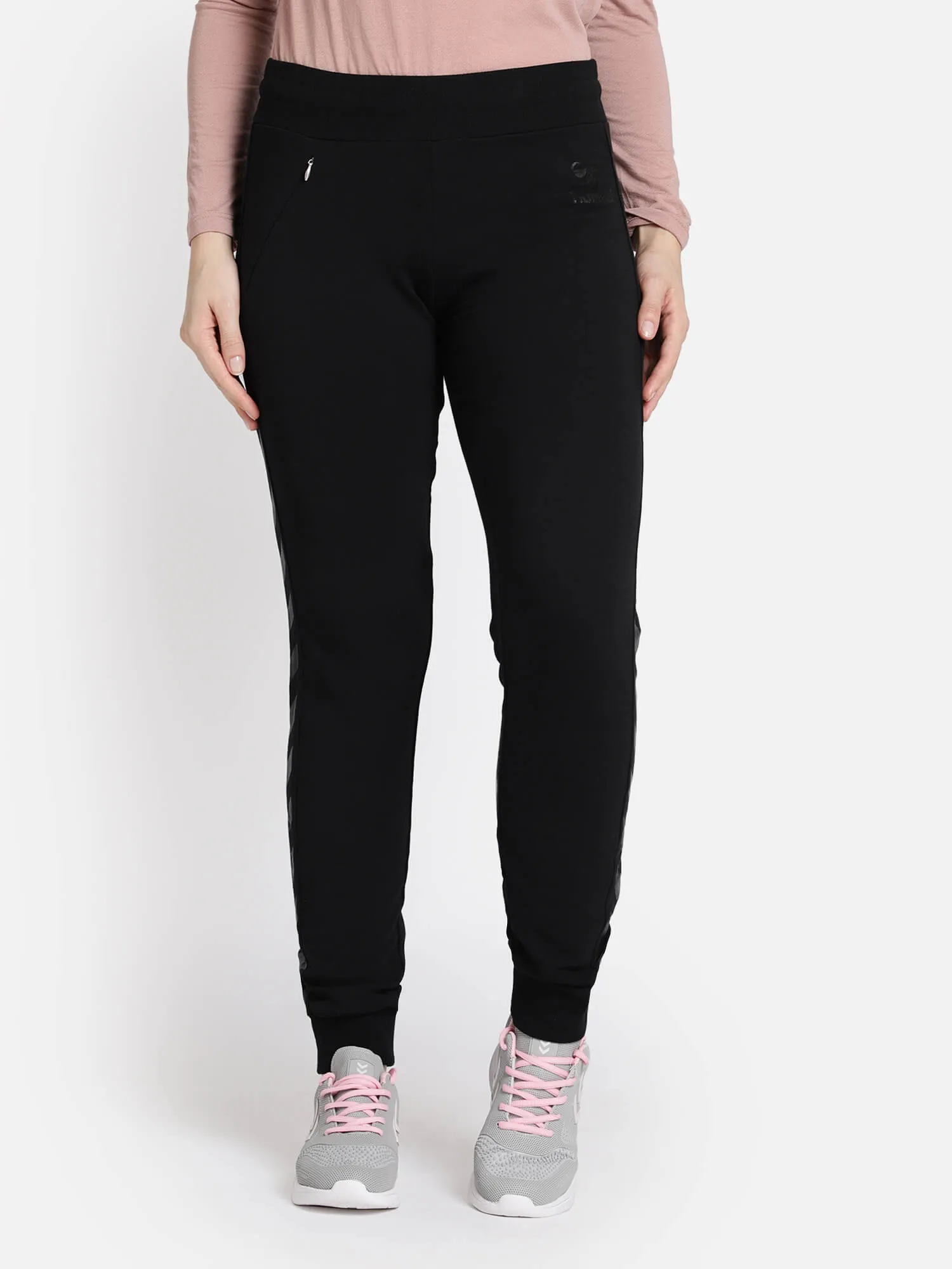 Classic Bee Women Black Training Pant