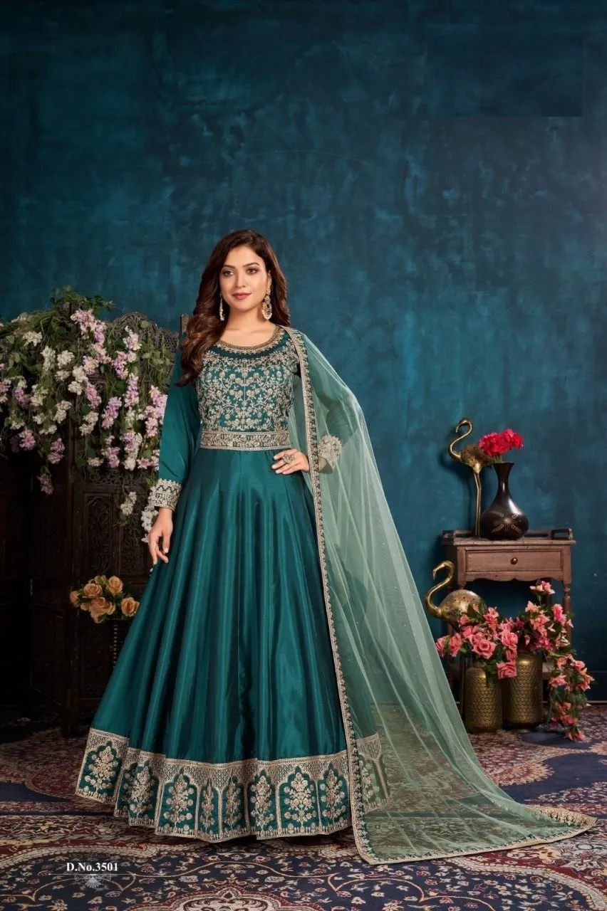 Classy and Elegant heavy Anarkali Set with Net Dupatta- Rent