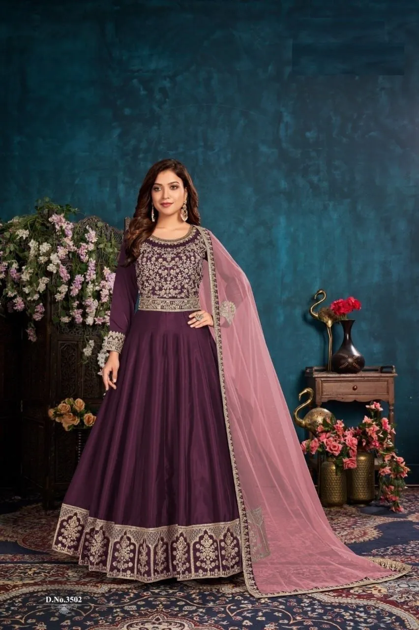 Classy and Elegant heavy Anarkali Set with Net Dupatta- Rent