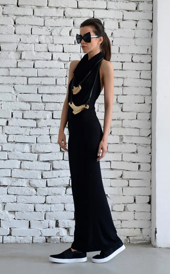 Elegant Backless Black Dress