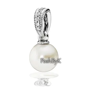 Elegant Beauty Pendant Charm 390393P