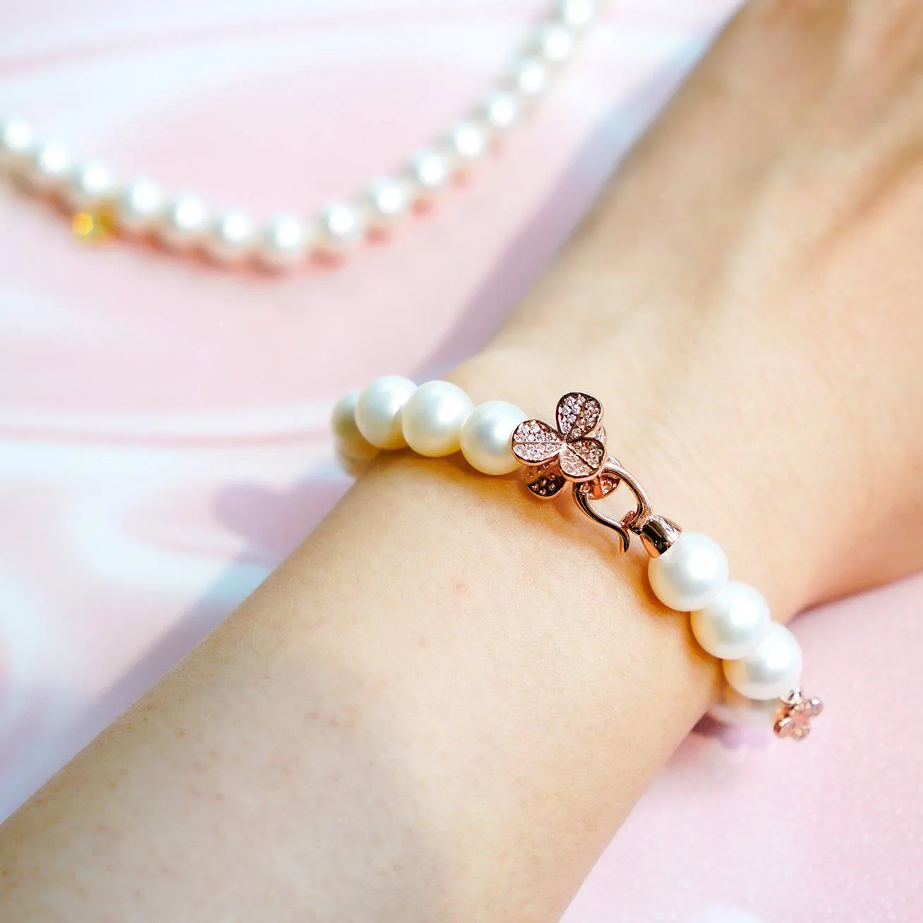 Elegant Freshwater Pearl Bracelet WB00031 | GARDENS