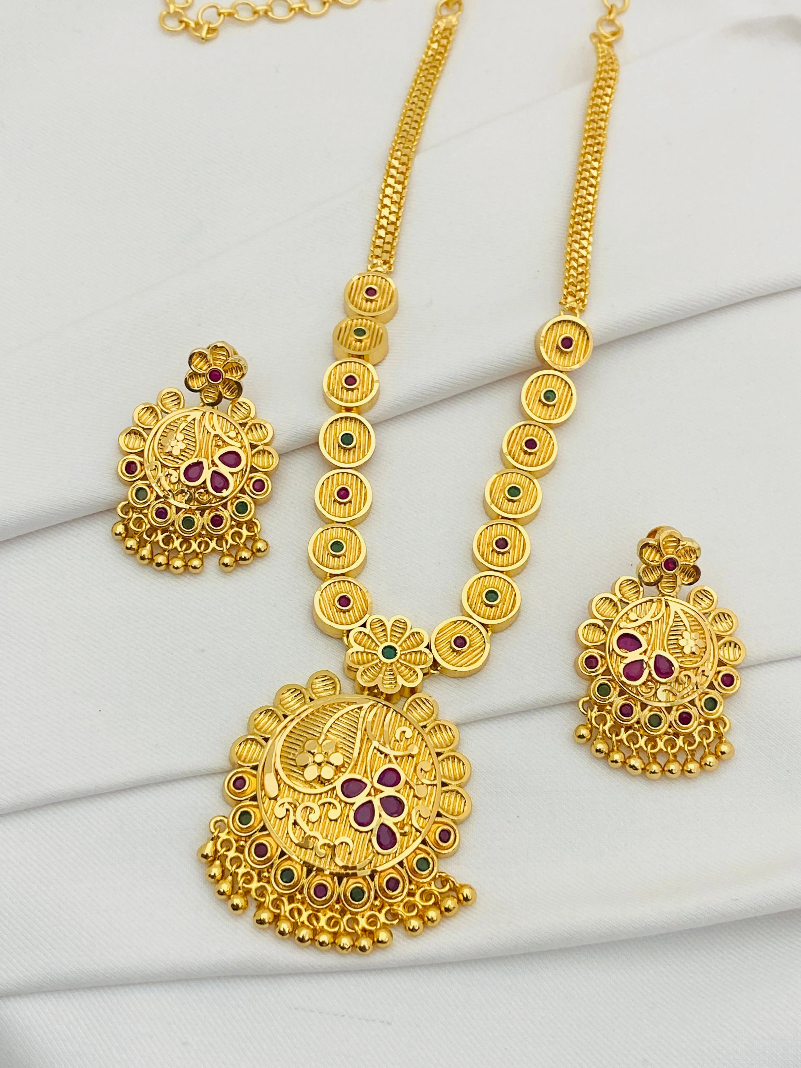 Elegant Gold Plated Multi Color Necklace With Earrings Sets