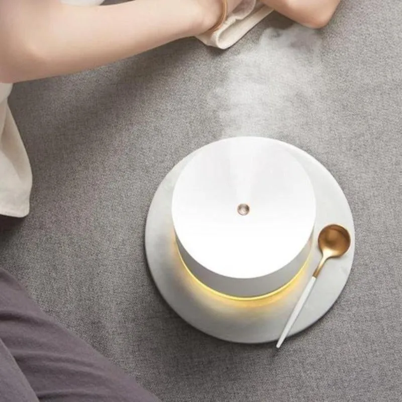 Luxurious Aromatherapy Humidifier with Ambient Lamp Feature