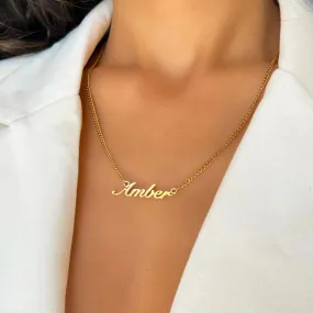 Elegant name necklace