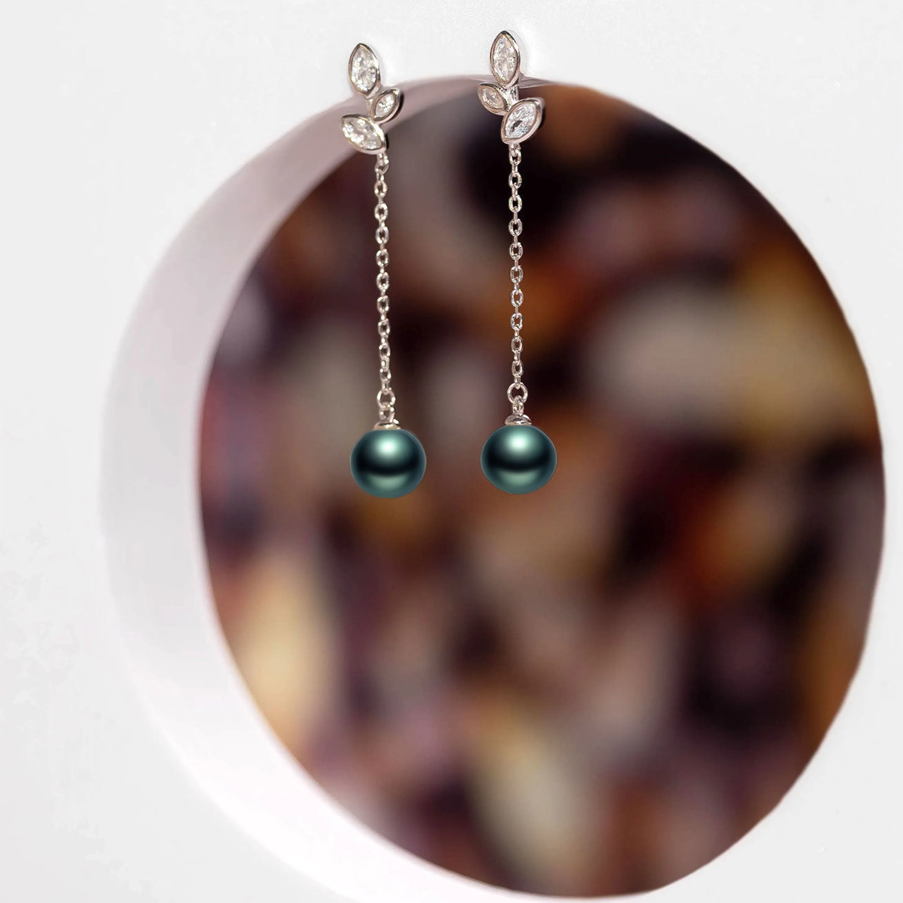 Elegant Tahitian Saltwater Pearl Earrings WE00400 | GARDENS