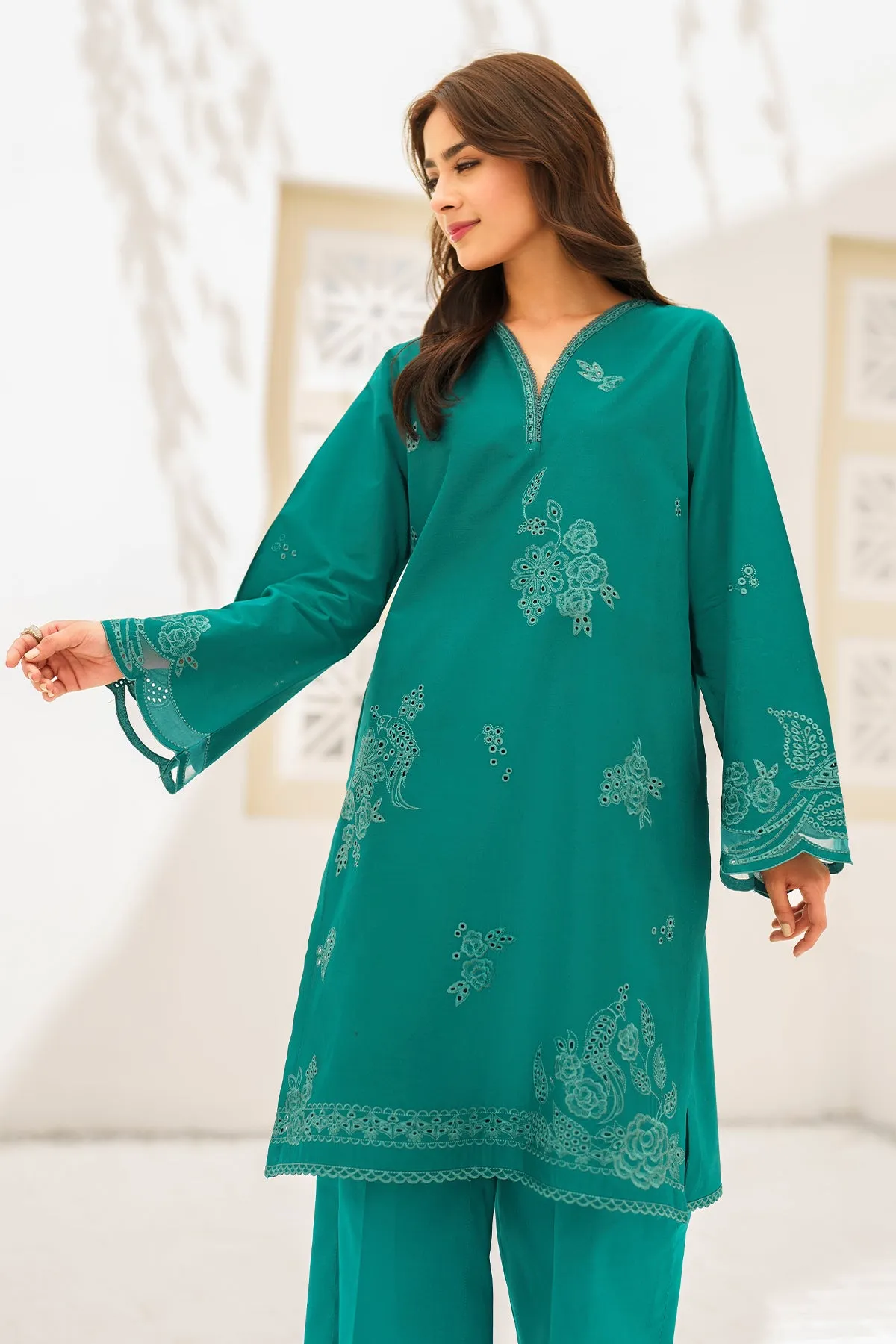 EMBROIDERED LAWN PR-951