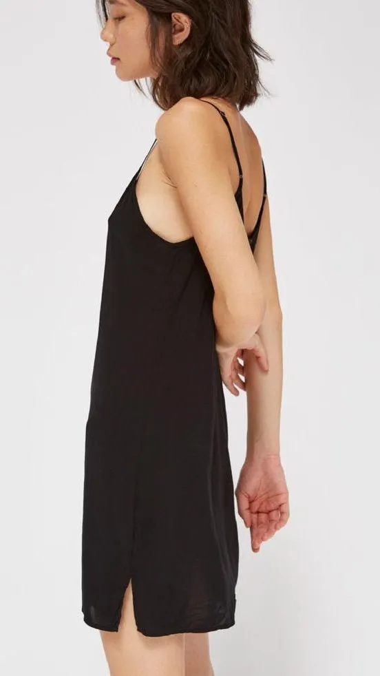 Lacausa V Slip Dress in Tar