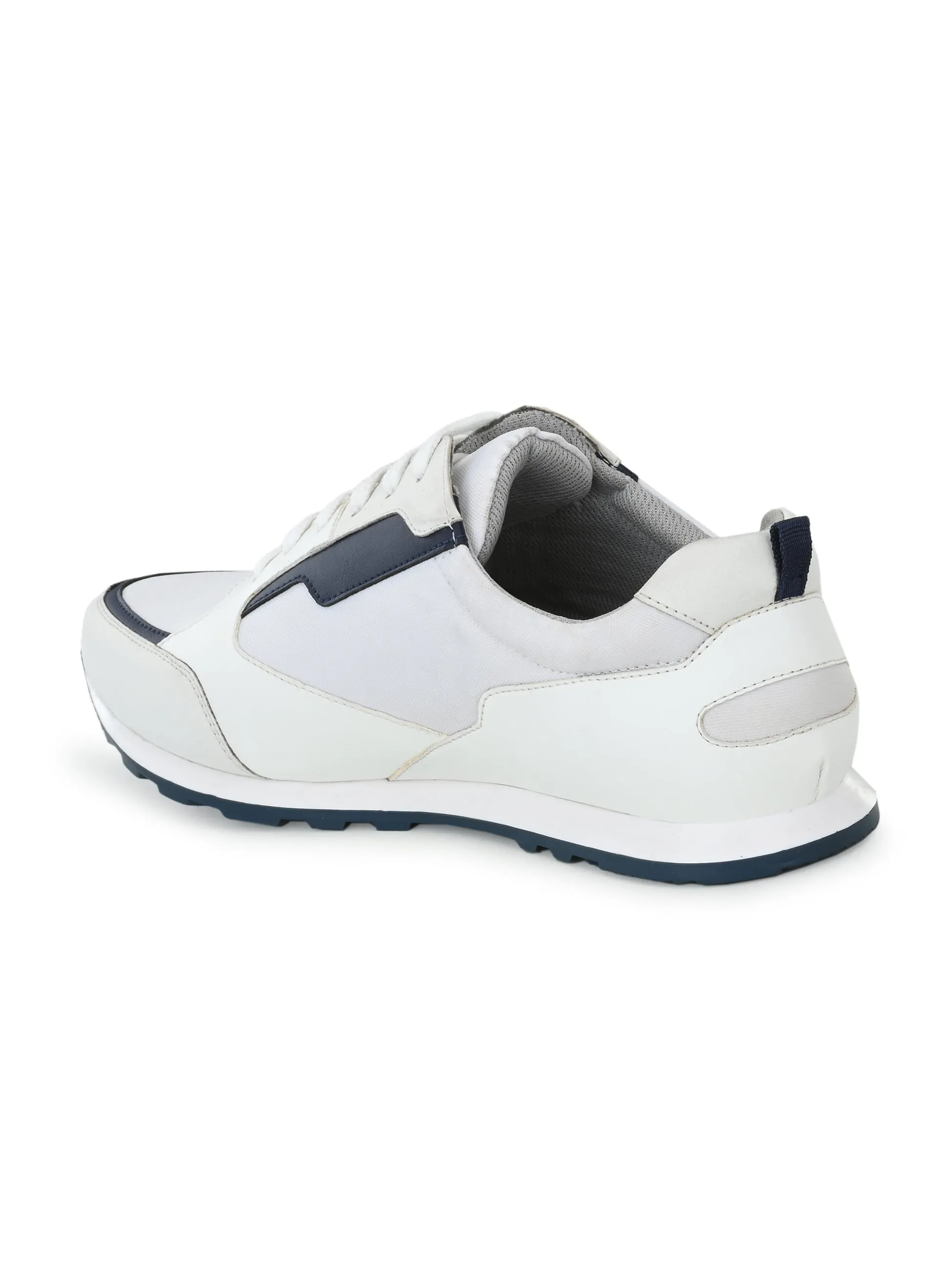 Maverick White Casual Trainers